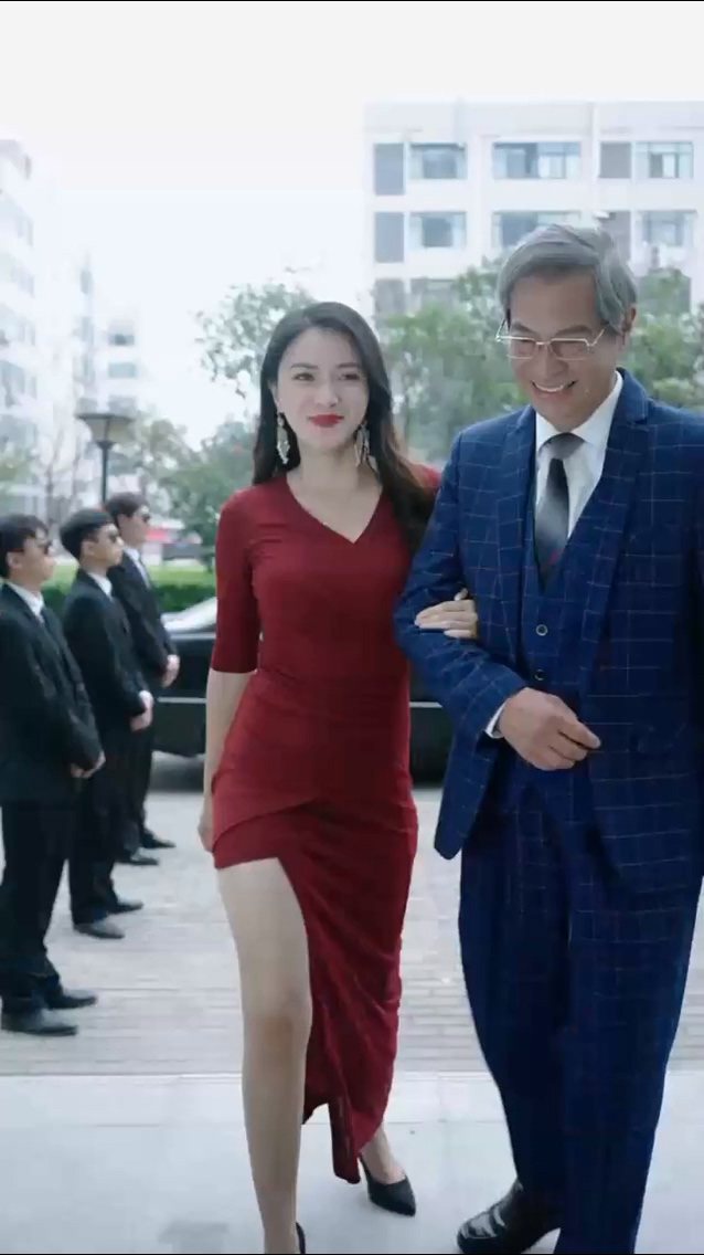 女总裁的贴身医仙 第24集